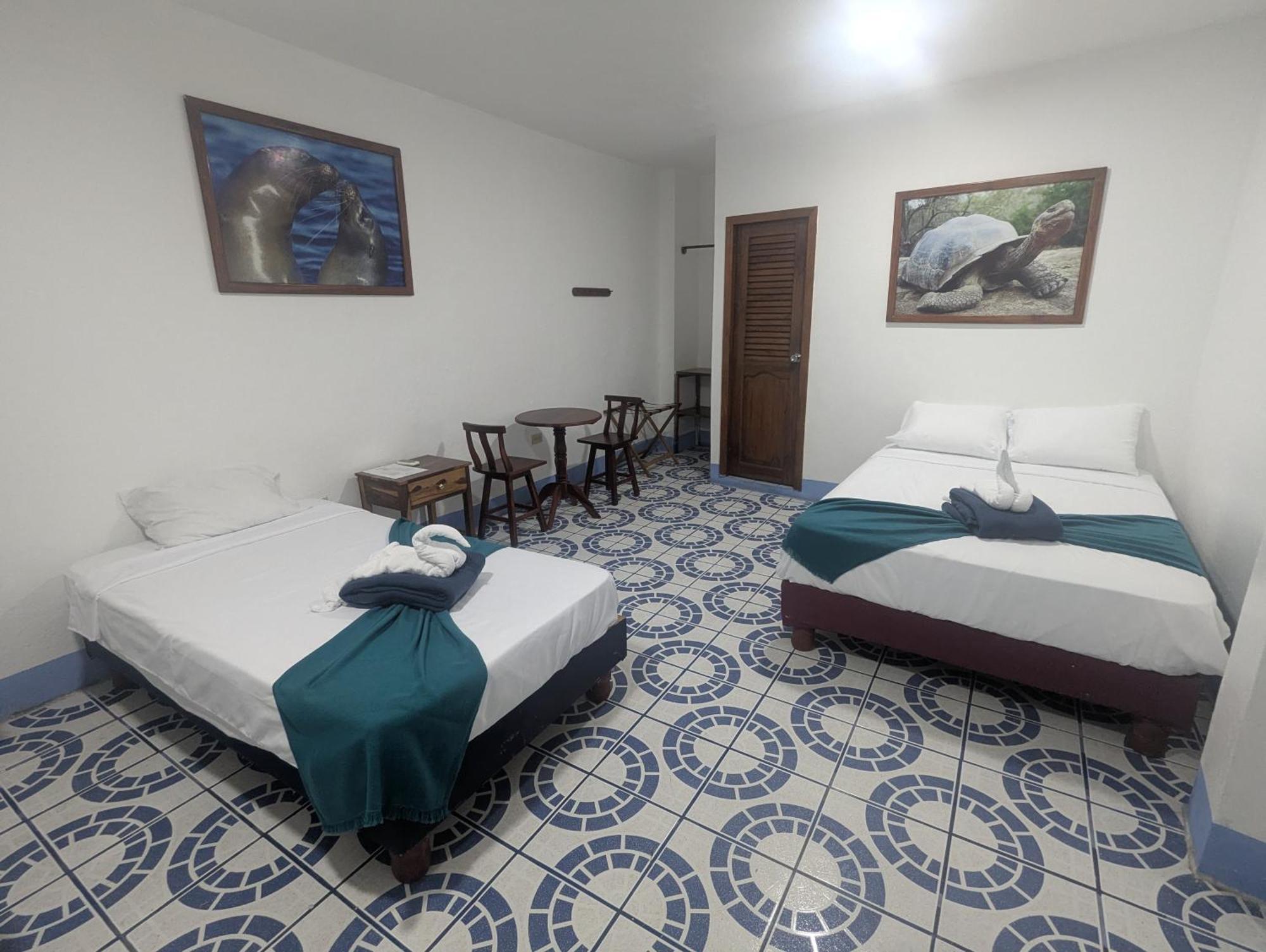 Hostal Gardner Puerto Ayora  Ngoại thất bức ảnh