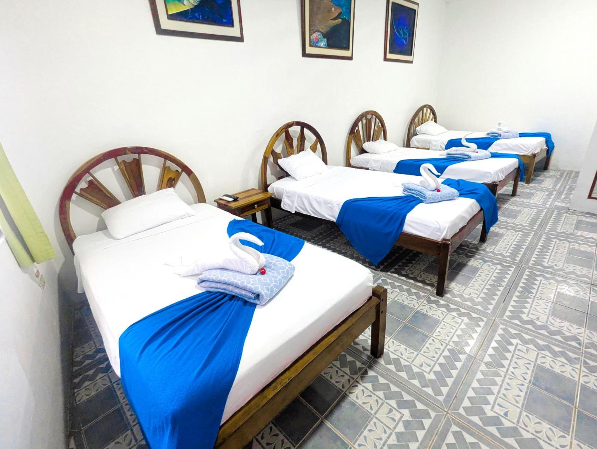 Hostal Gardner Puerto Ayora  Ngoại thất bức ảnh