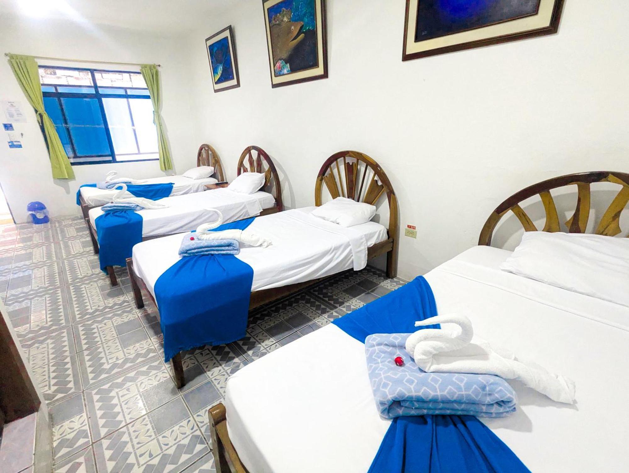 Hostal Gardner Puerto Ayora  Ngoại thất bức ảnh