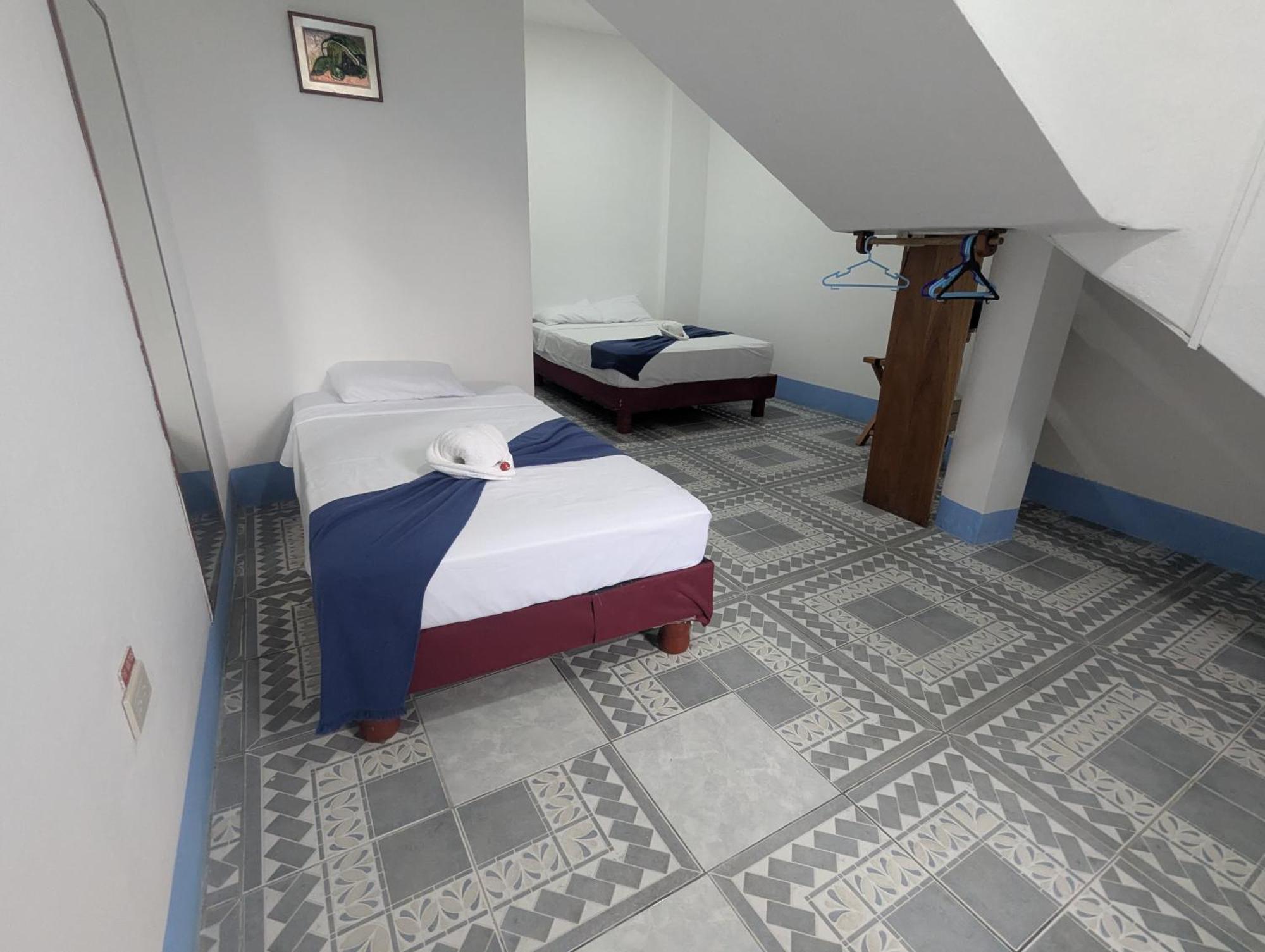Hostal Gardner Puerto Ayora  Ngoại thất bức ảnh