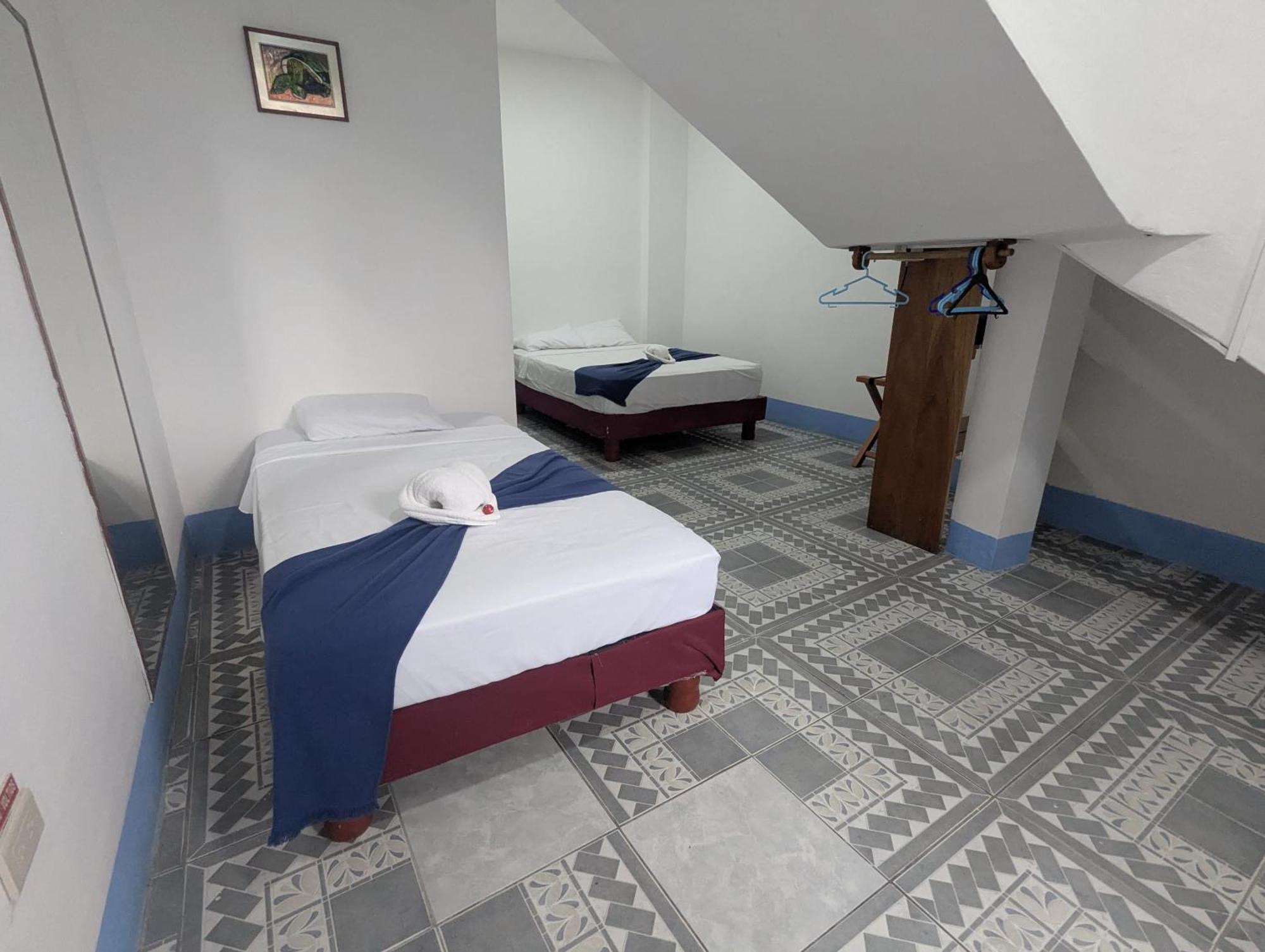 Hostal Gardner Puerto Ayora  Ngoại thất bức ảnh